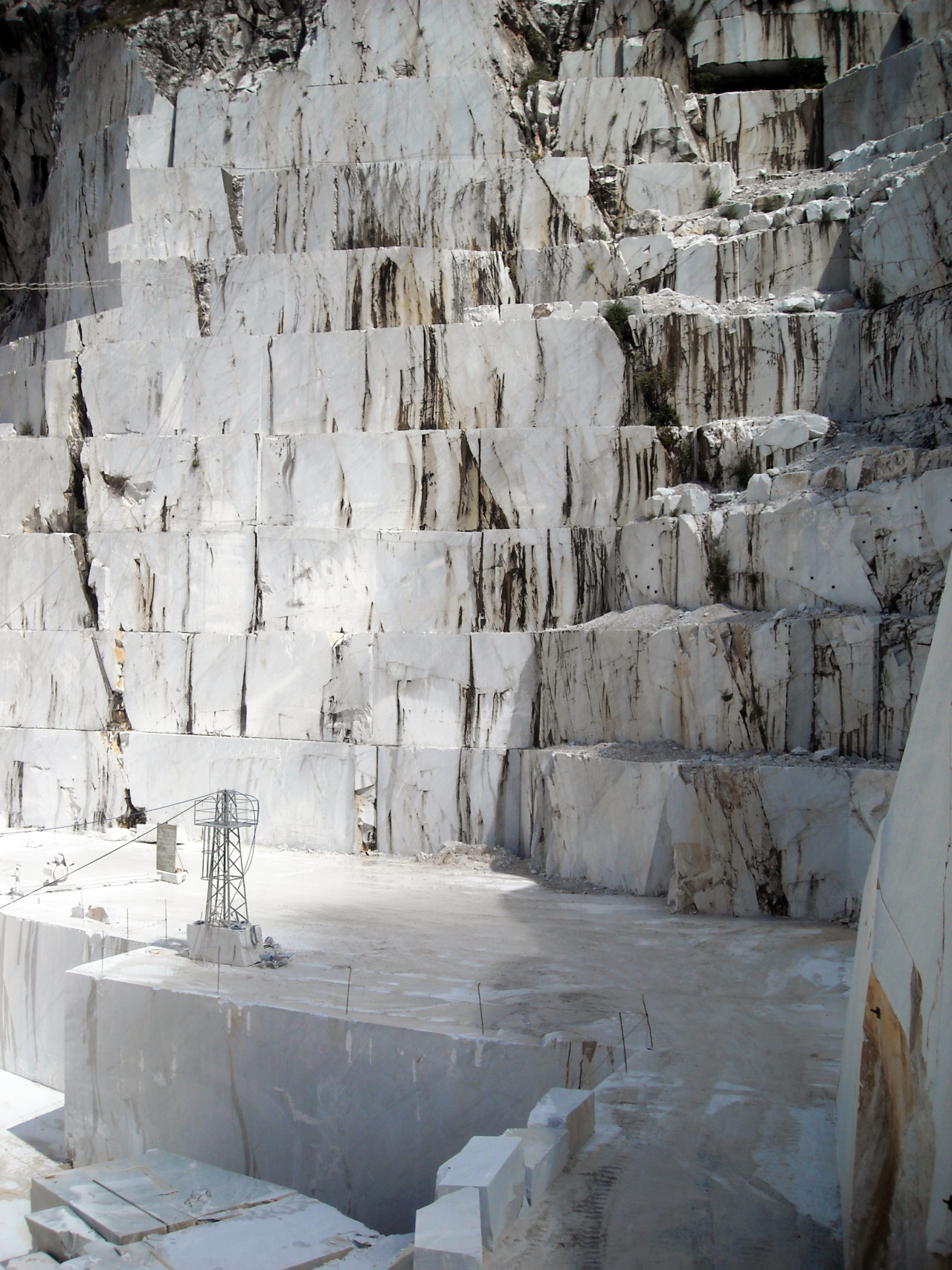 Archillect ID 370544