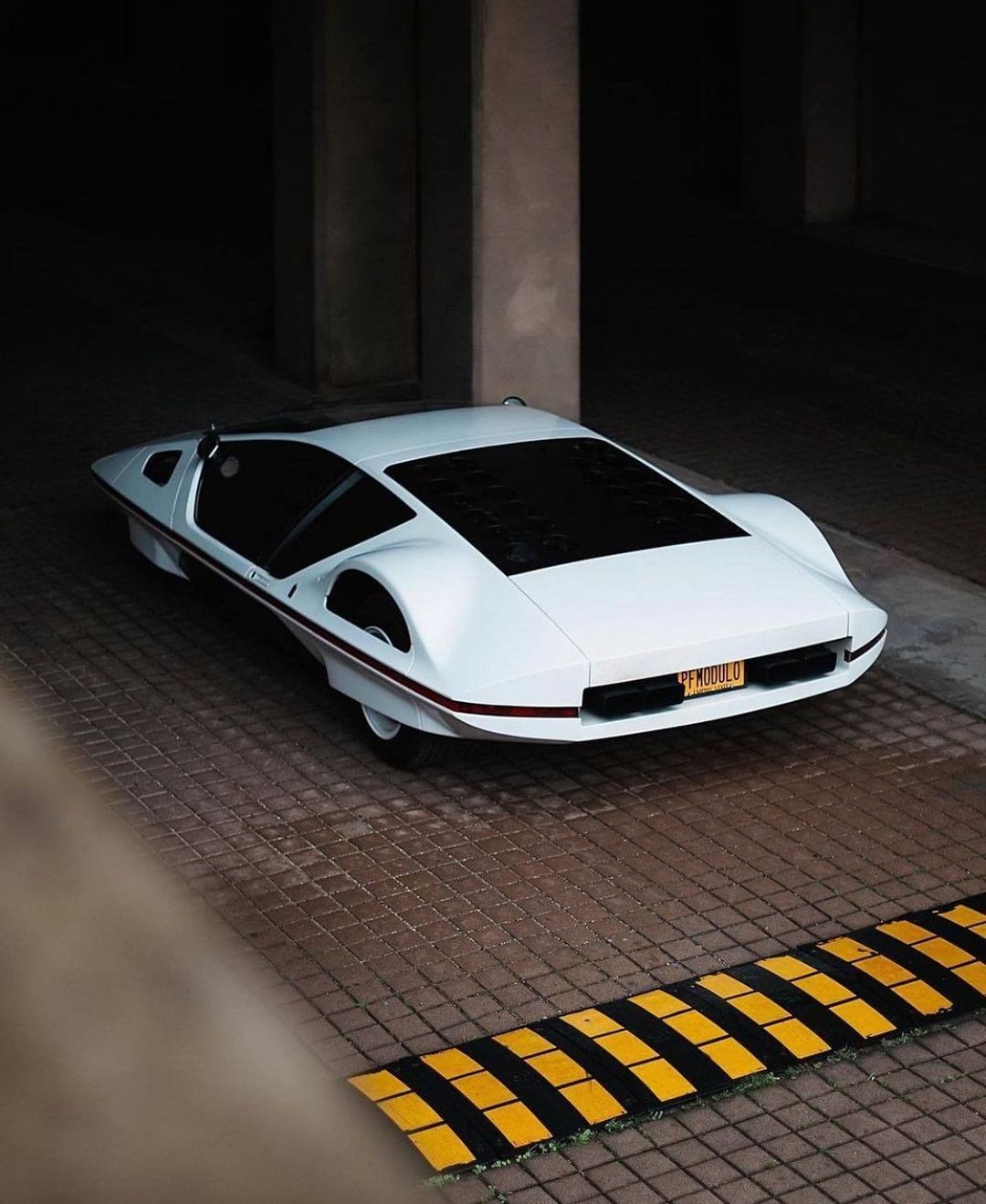 Archillect ID 370623