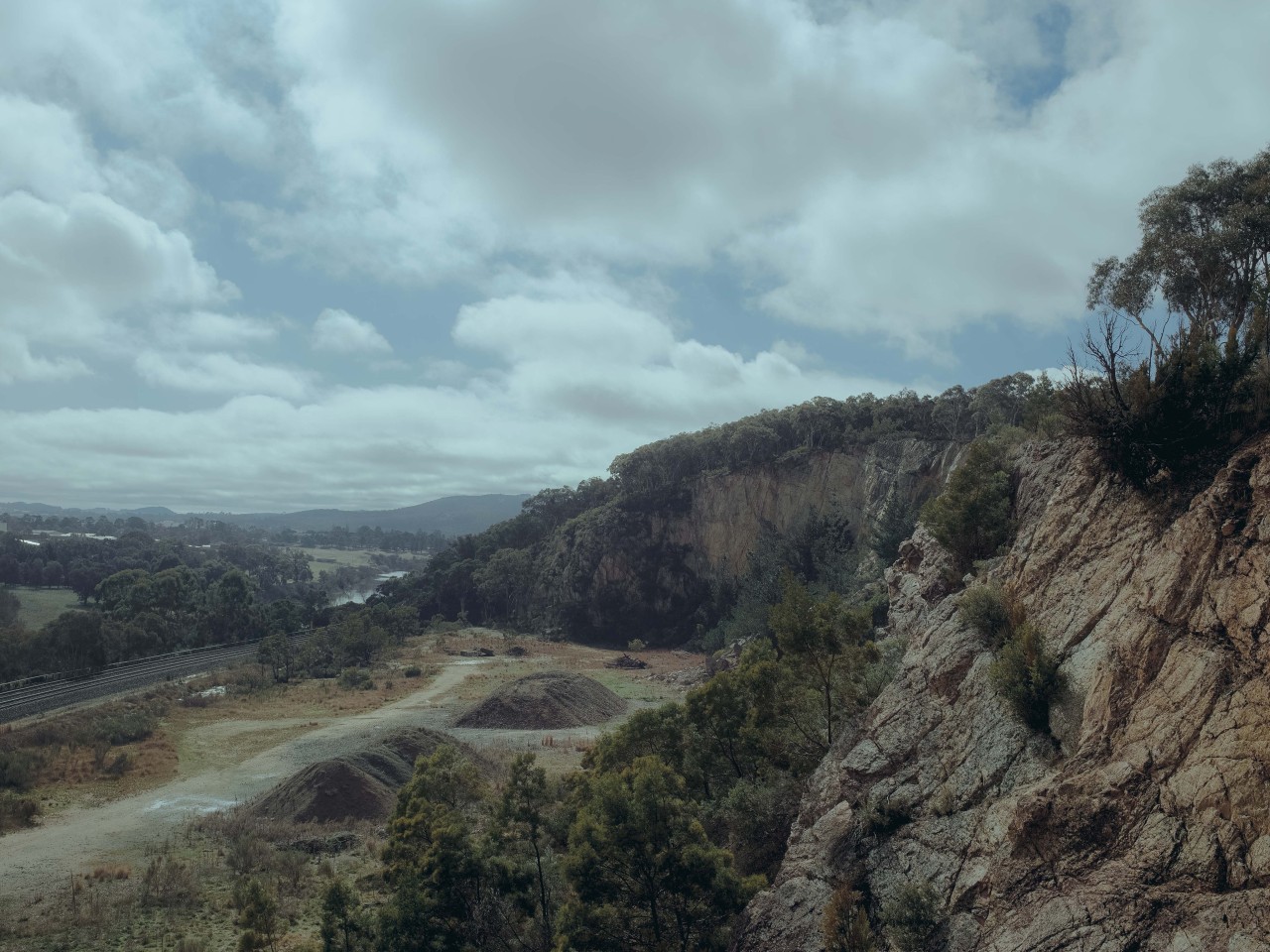 Archillect ID 370702