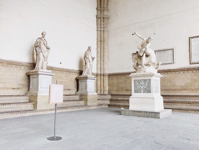 Archillect ID 370710