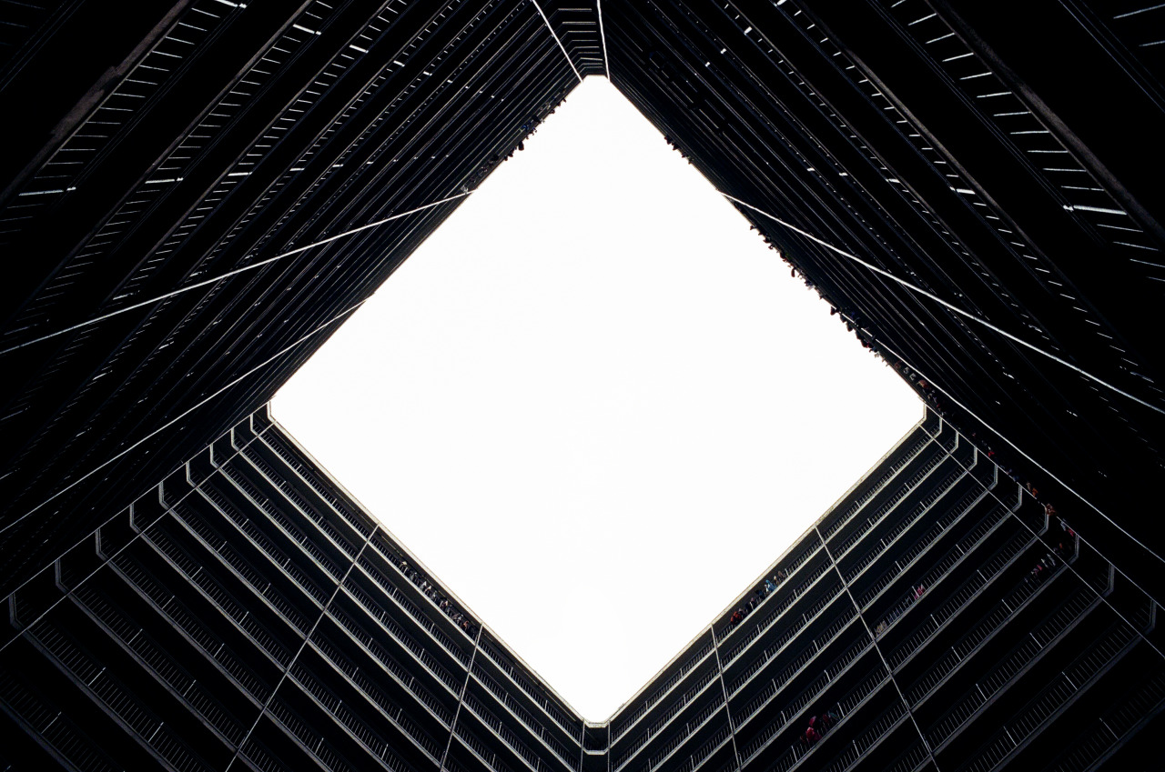 Archillect ID 370717