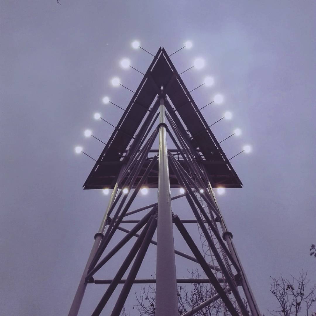 Archillect ID 370763