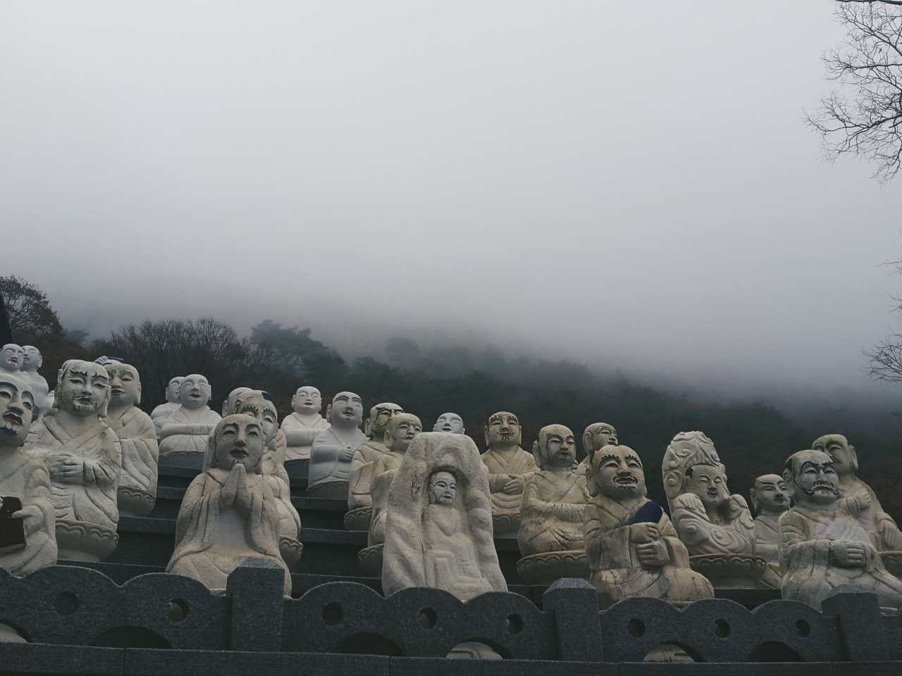 Archillect ID 370868