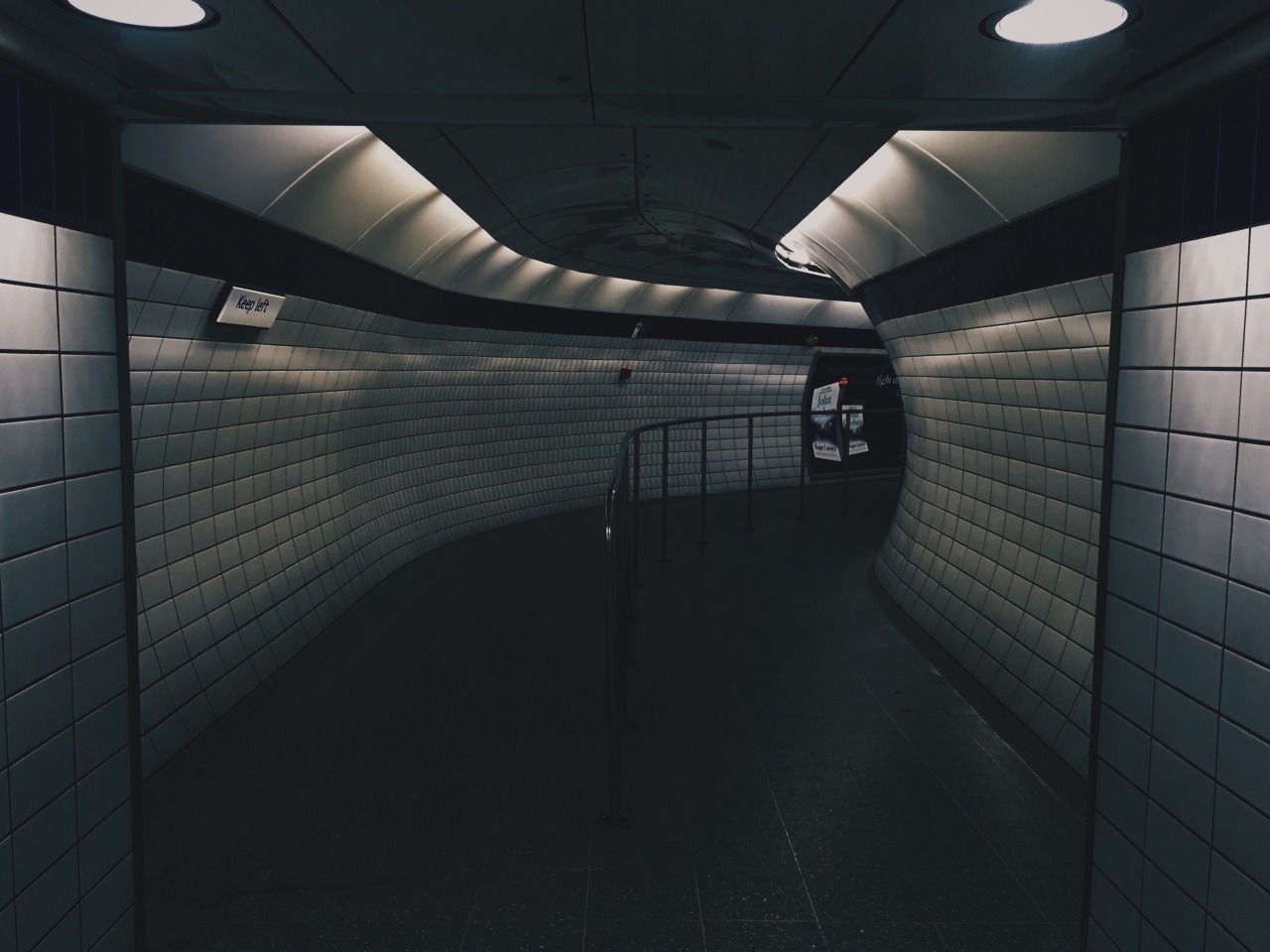 Archillect ID 370892