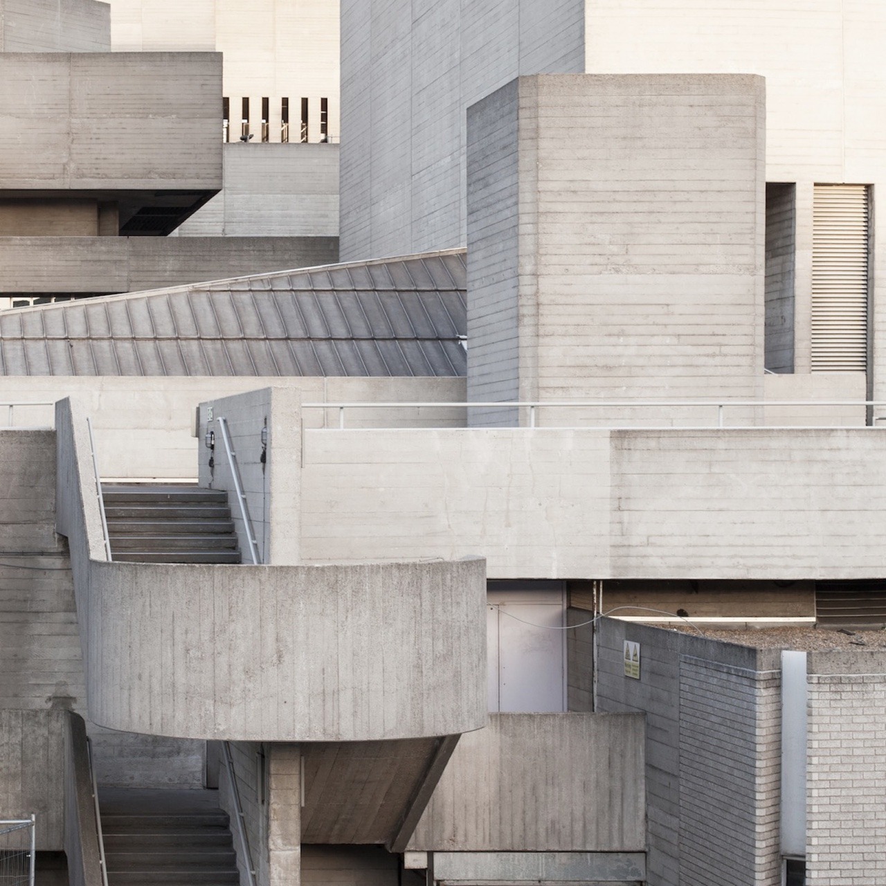 Archillect ID 370989