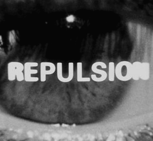 Archillect ID 371011