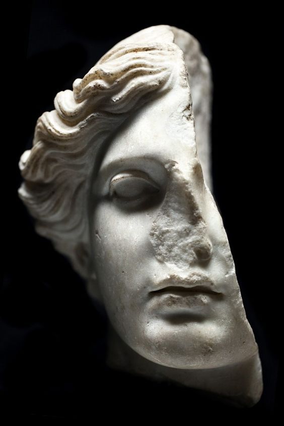 Archillect ID 371021