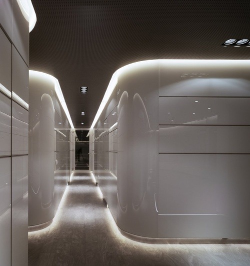 Archillect ID 371041