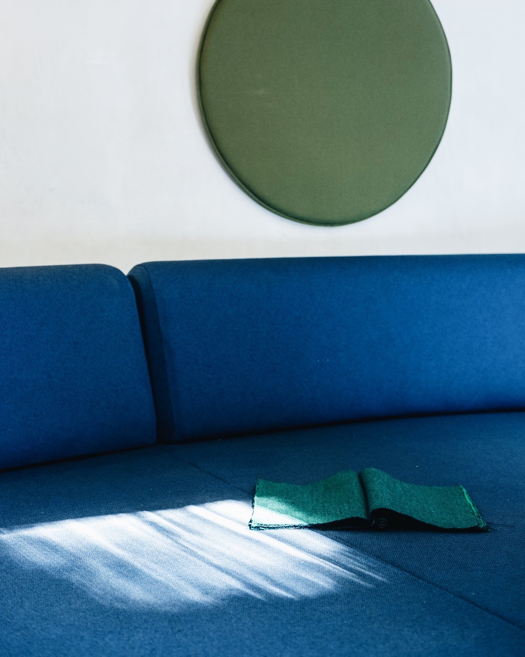 Archillect ID 371106