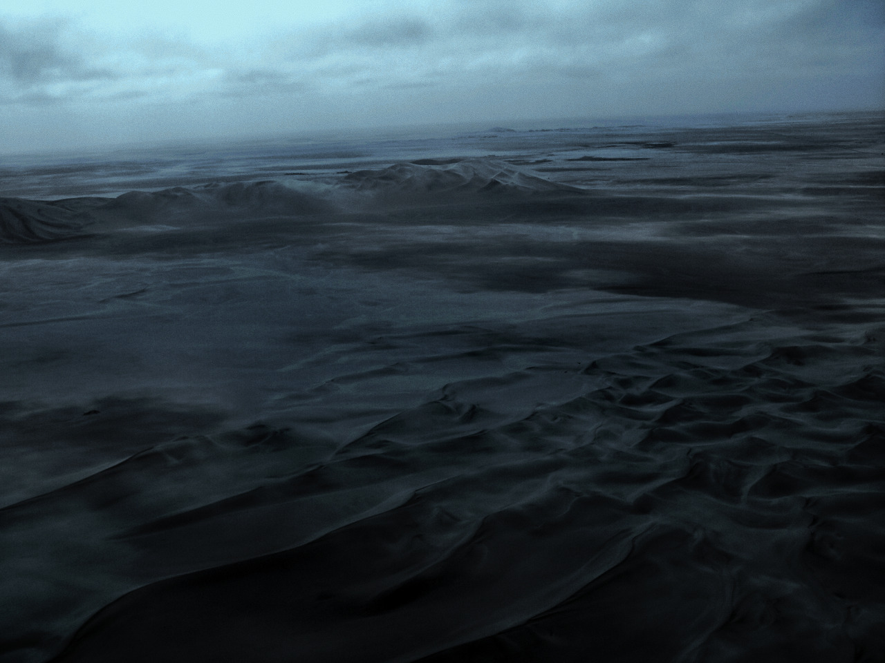 Archillect ID 371118