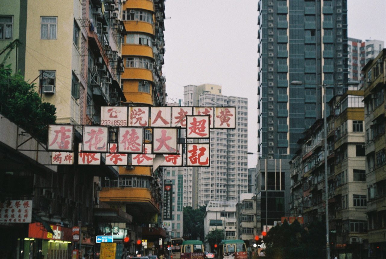 Archillect ID 371166