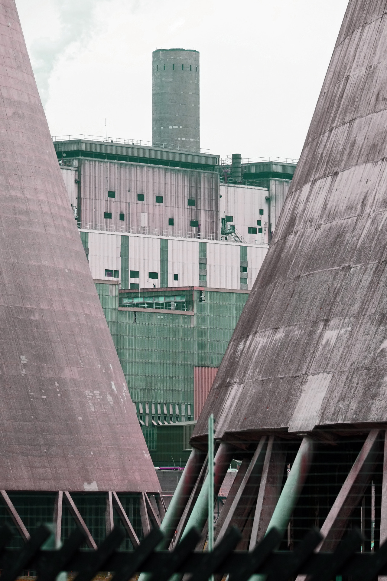 Archillect ID 371184