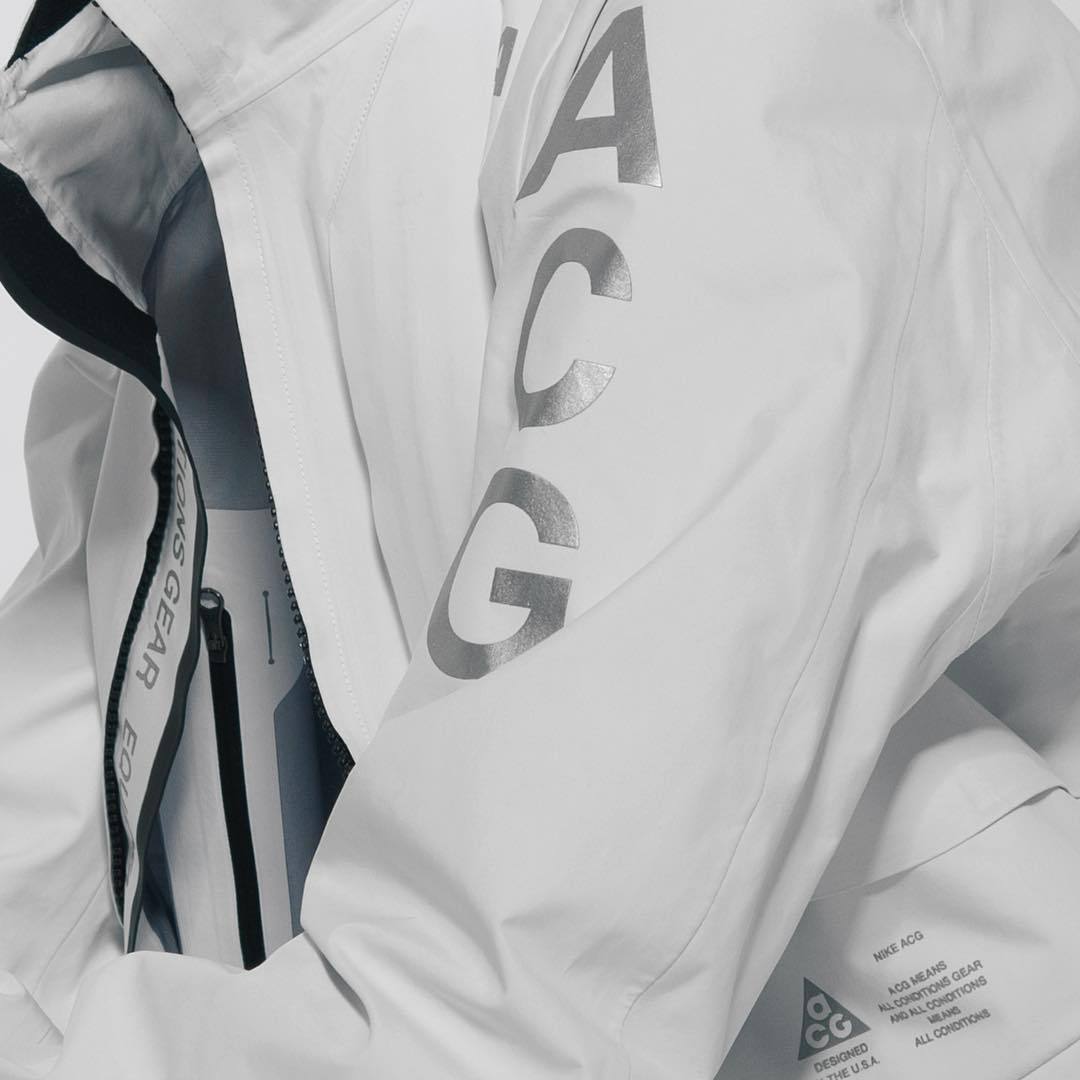 Archillect ID 371228