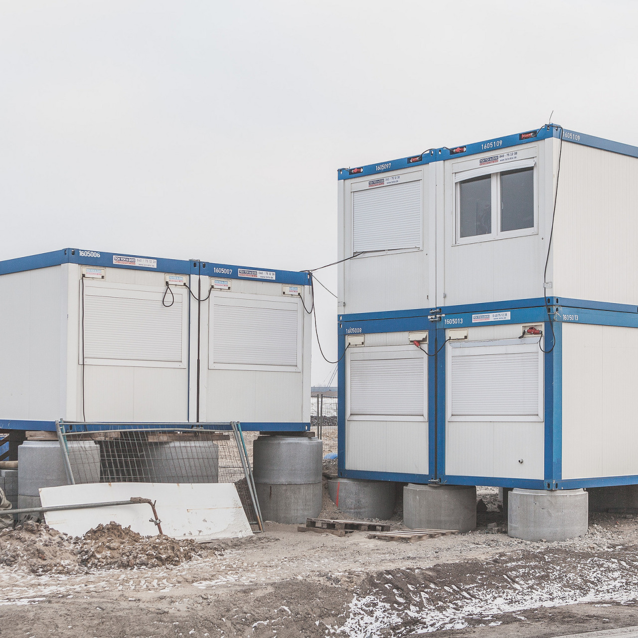 Archillect ID 371287