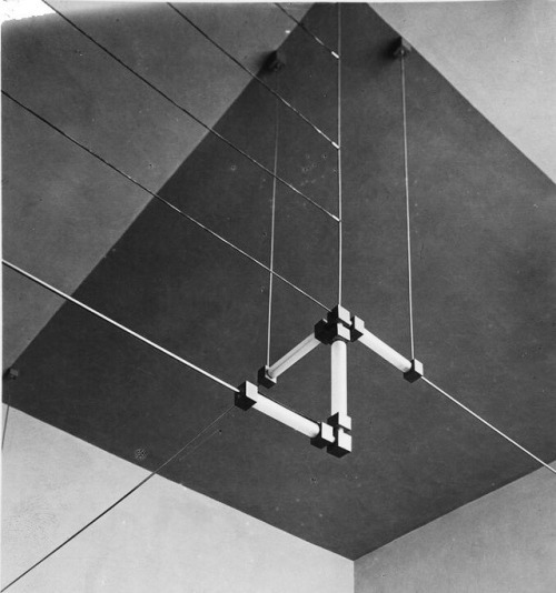 Archillect ID 371335