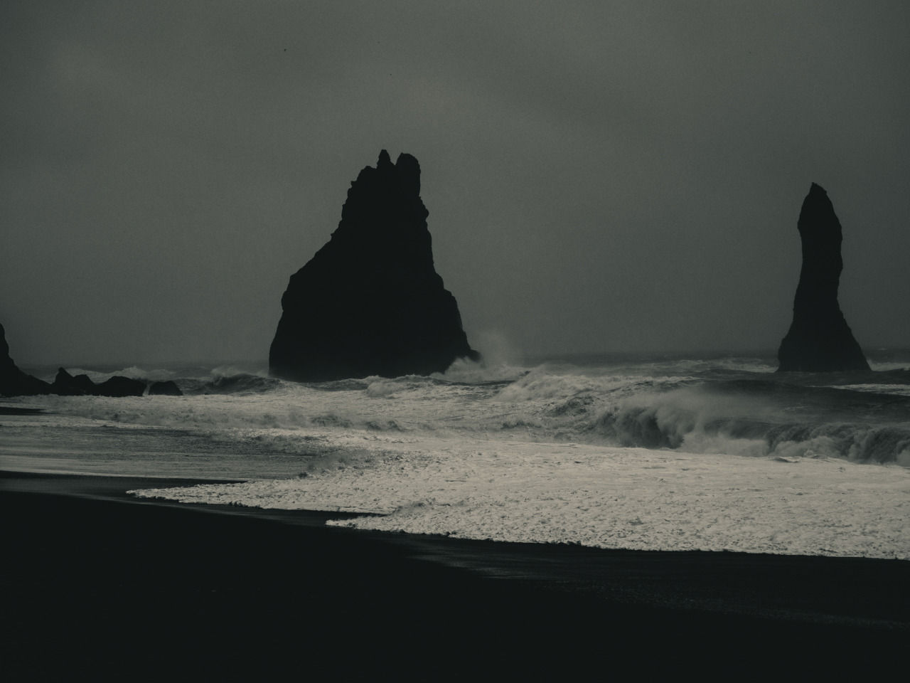 Archillect ID 371370