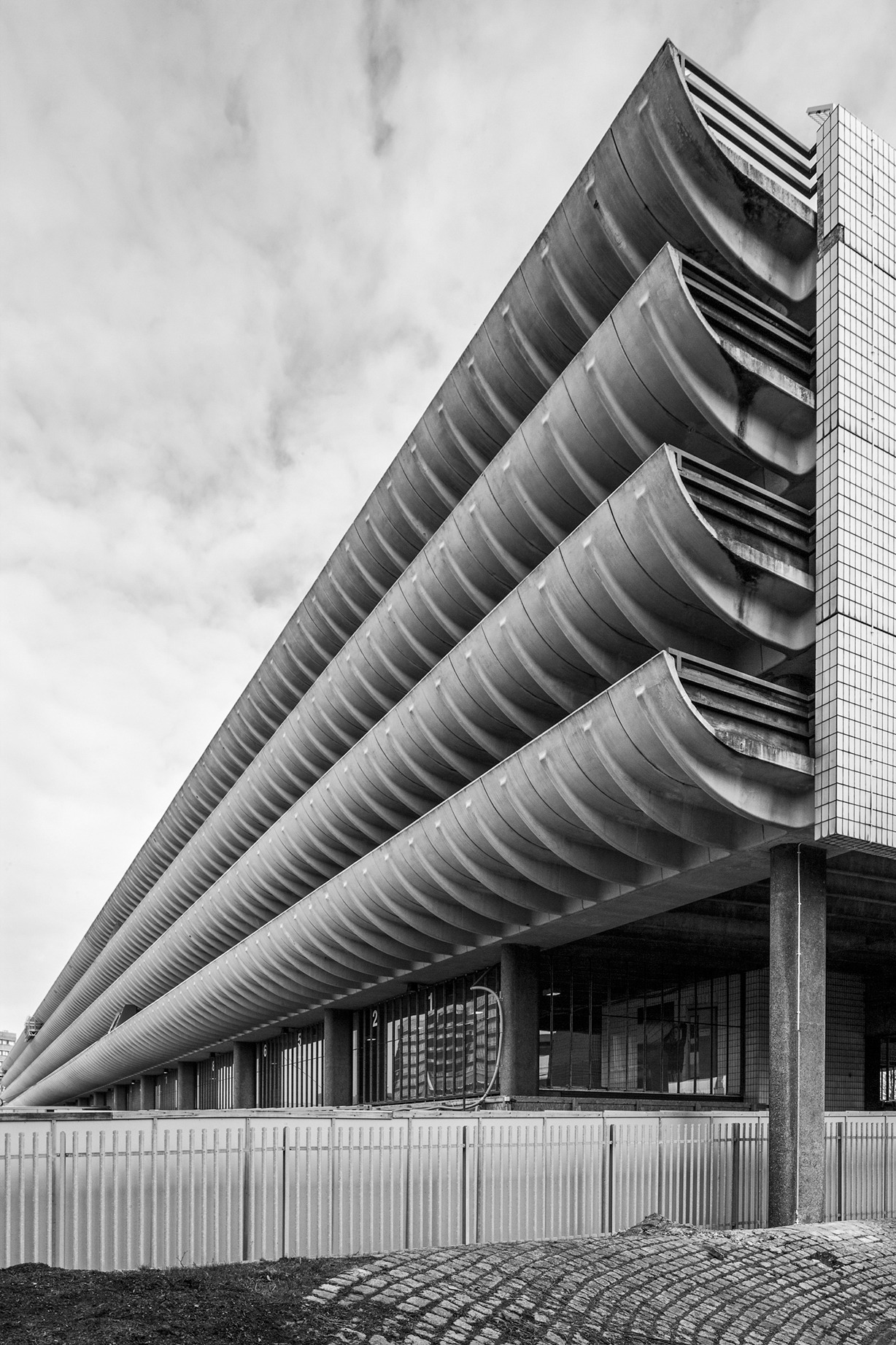 Archillect ID 371395