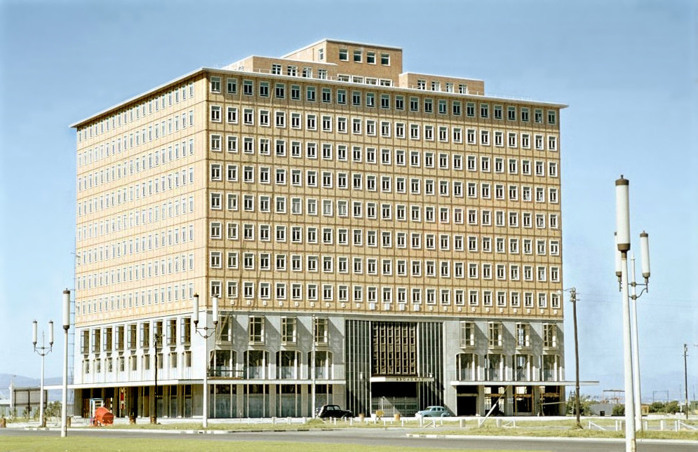 Archillect ID 371513