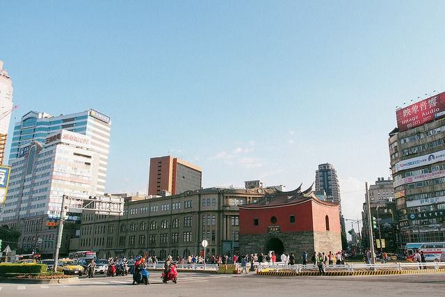 Archillect ID 371566