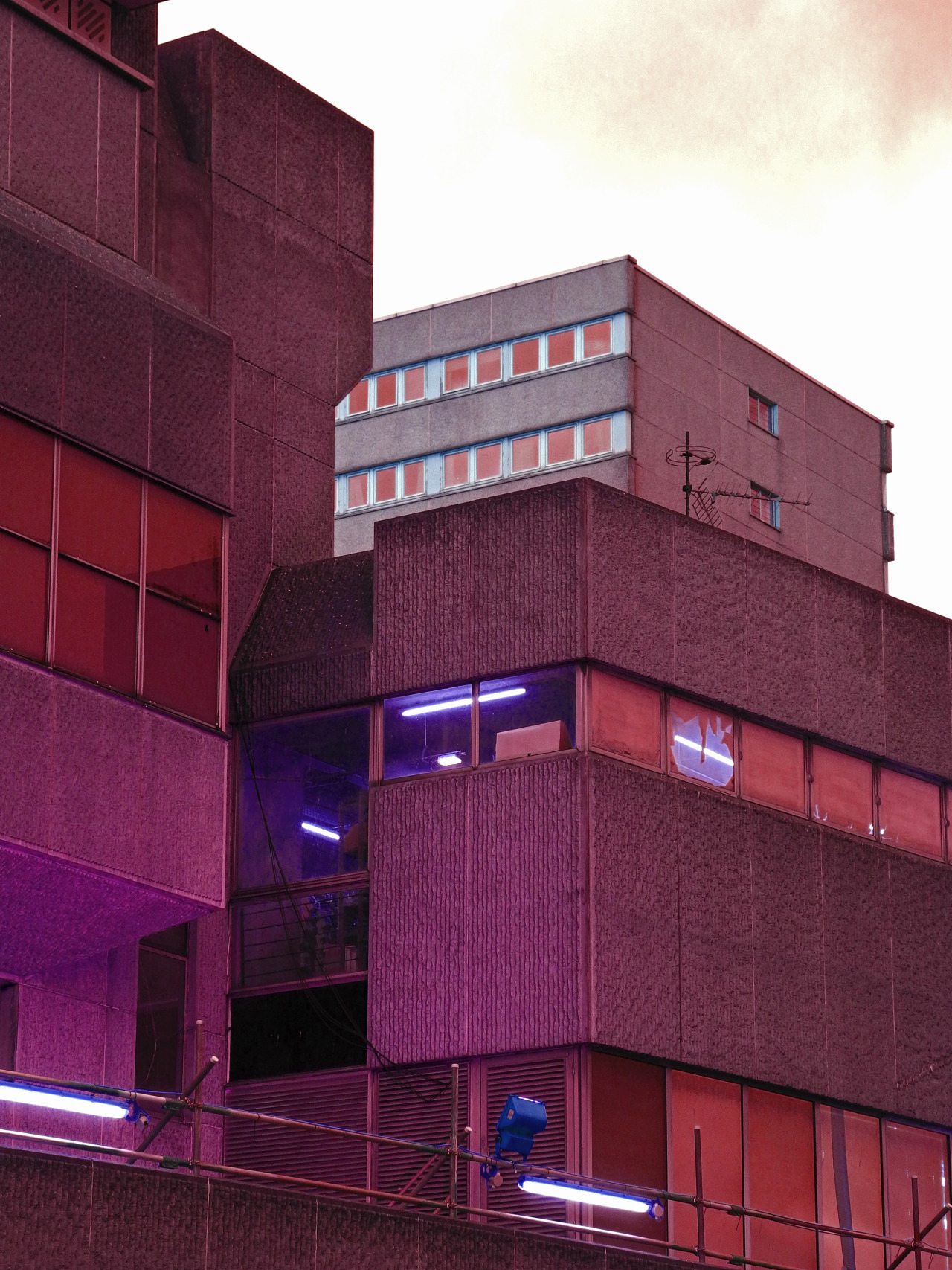 Archillect ID 371628