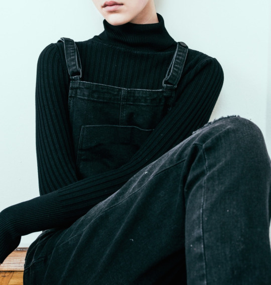 Archillect ID 371629