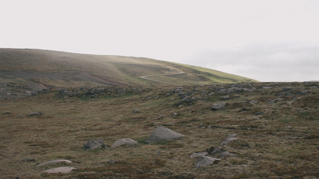 Archillect ID 371644