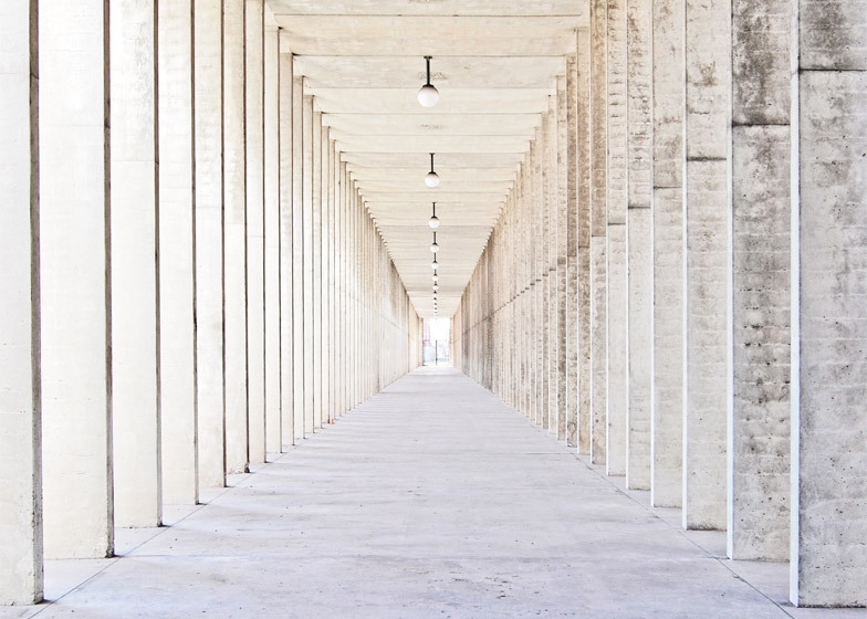 Archillect ID 371686