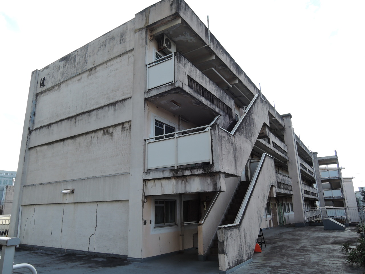 Archillect ID 371756