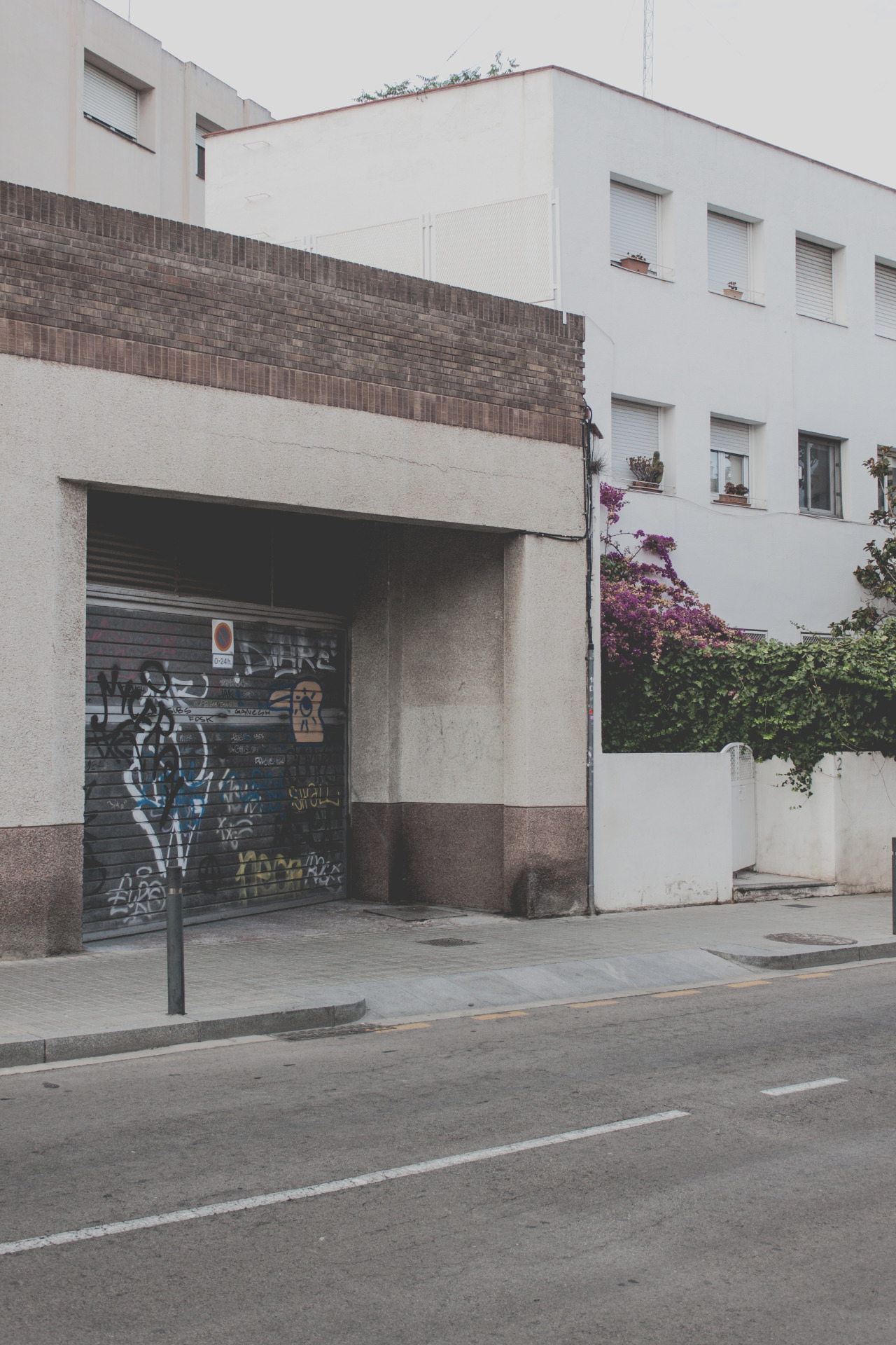 Archillect ID 371769