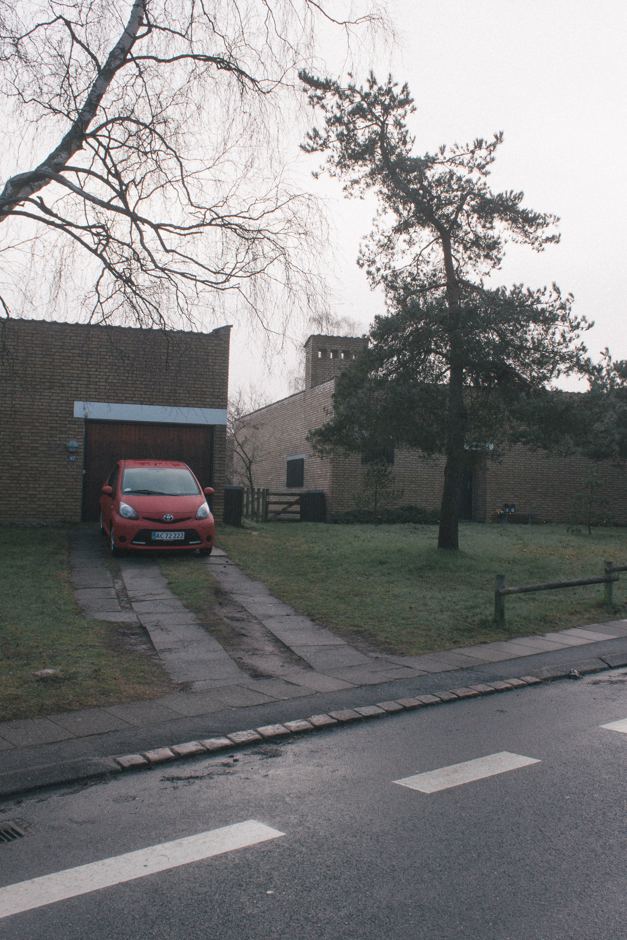 Archillect ID 371966