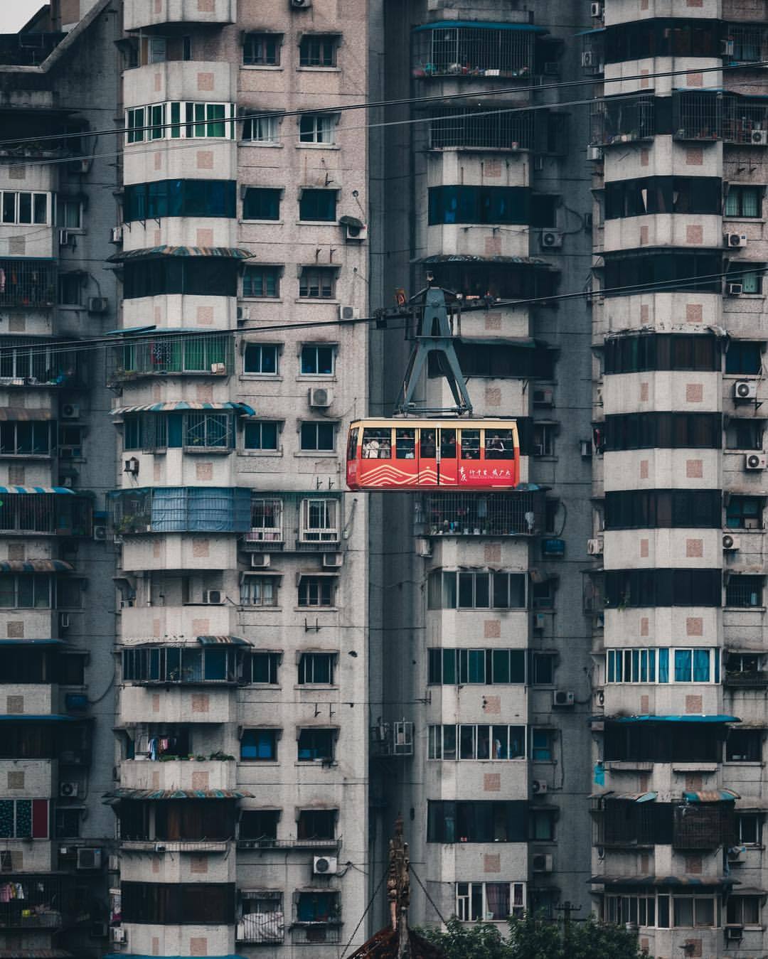 Archillect ID 371989