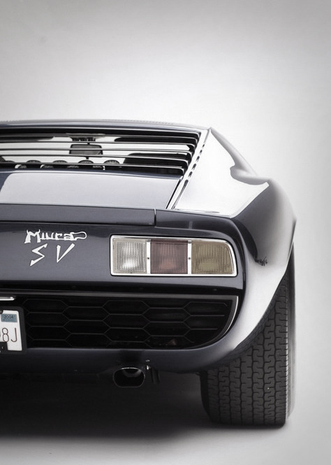 Archillect ID 371992