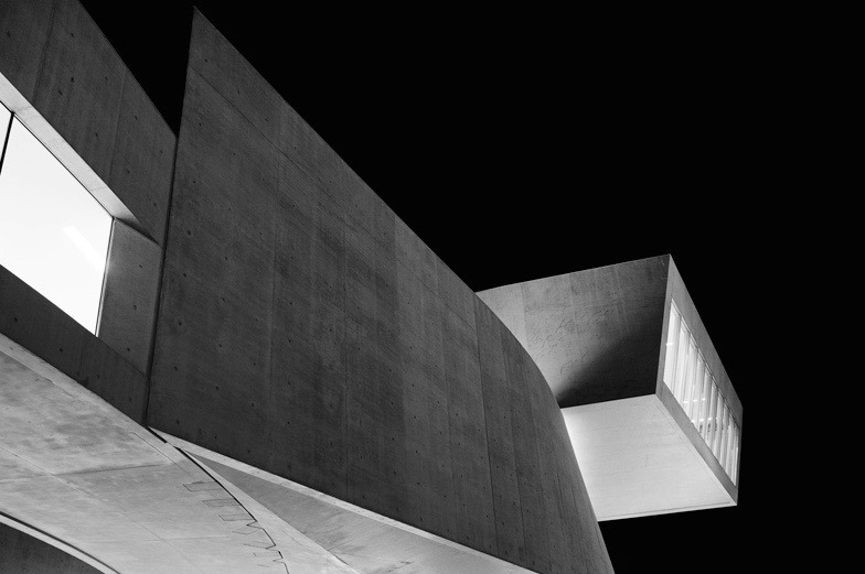 Archillect ID 372005