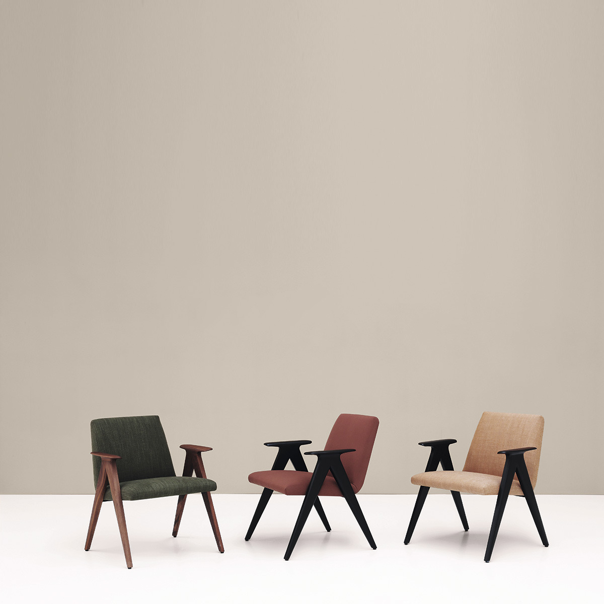 Archillect ID 372093