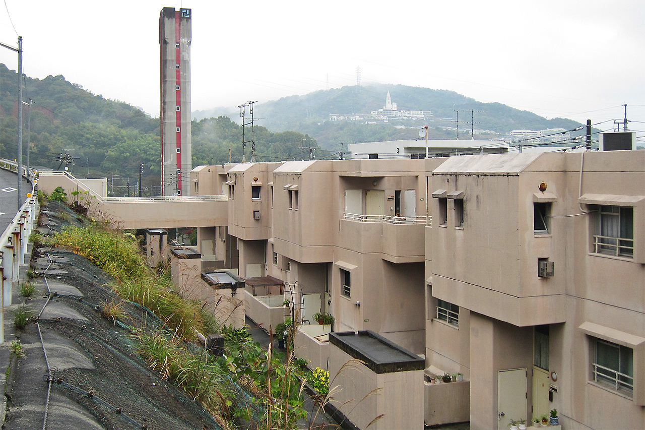 Archillect ID 372128