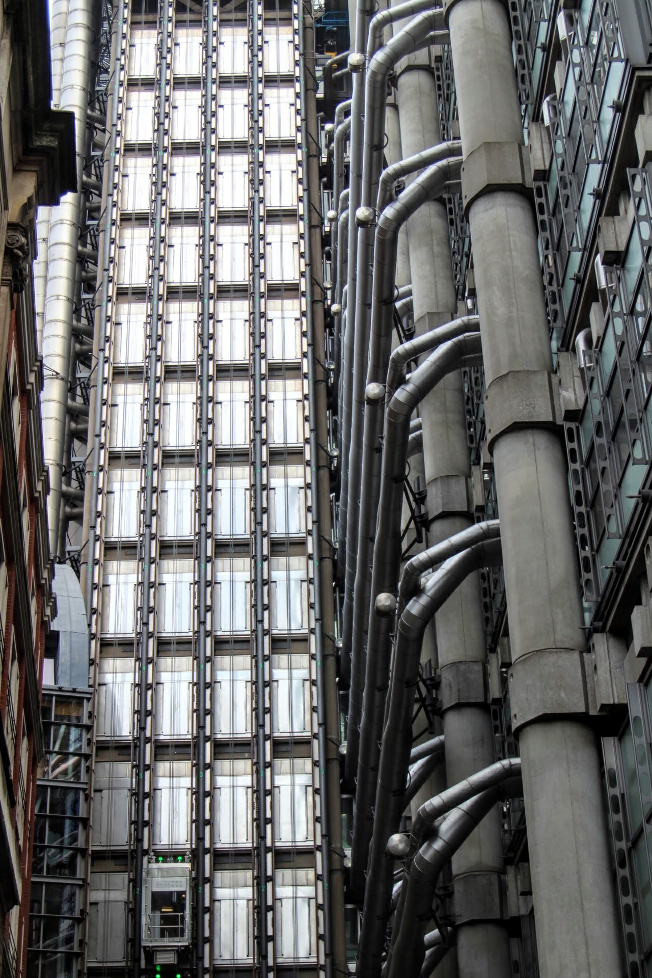 Archillect ID 372259