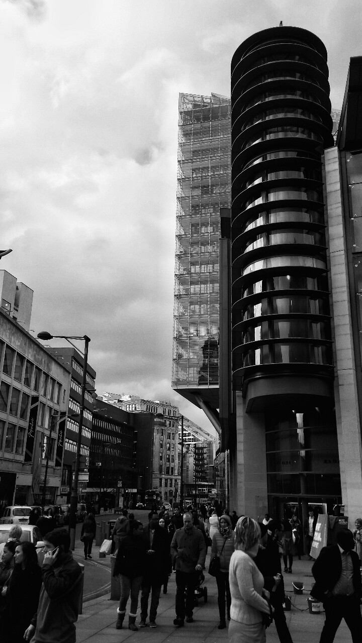 Archillect ID 372381