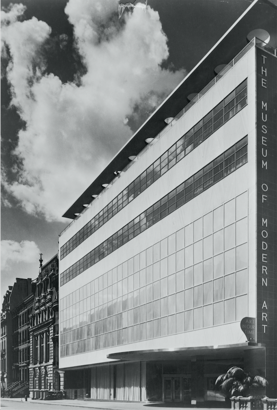 Archillect ID 372439