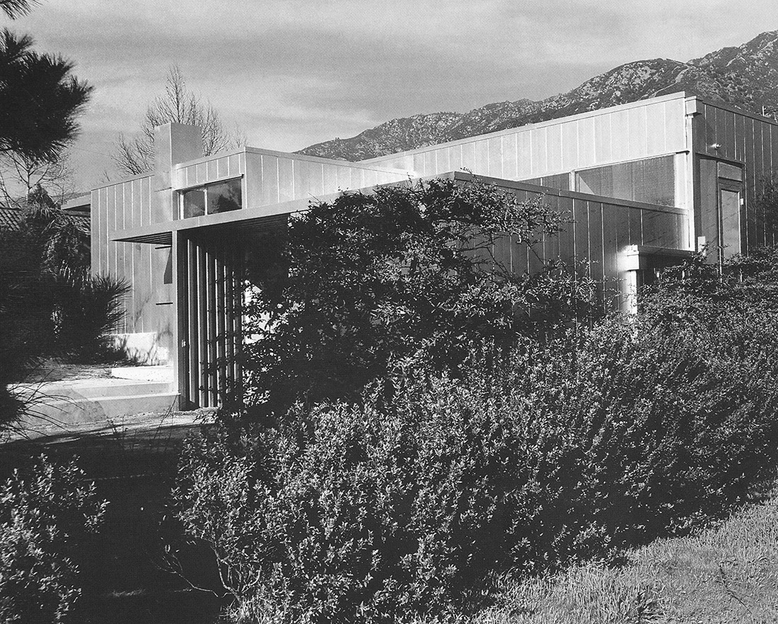 Archillect ID 372449