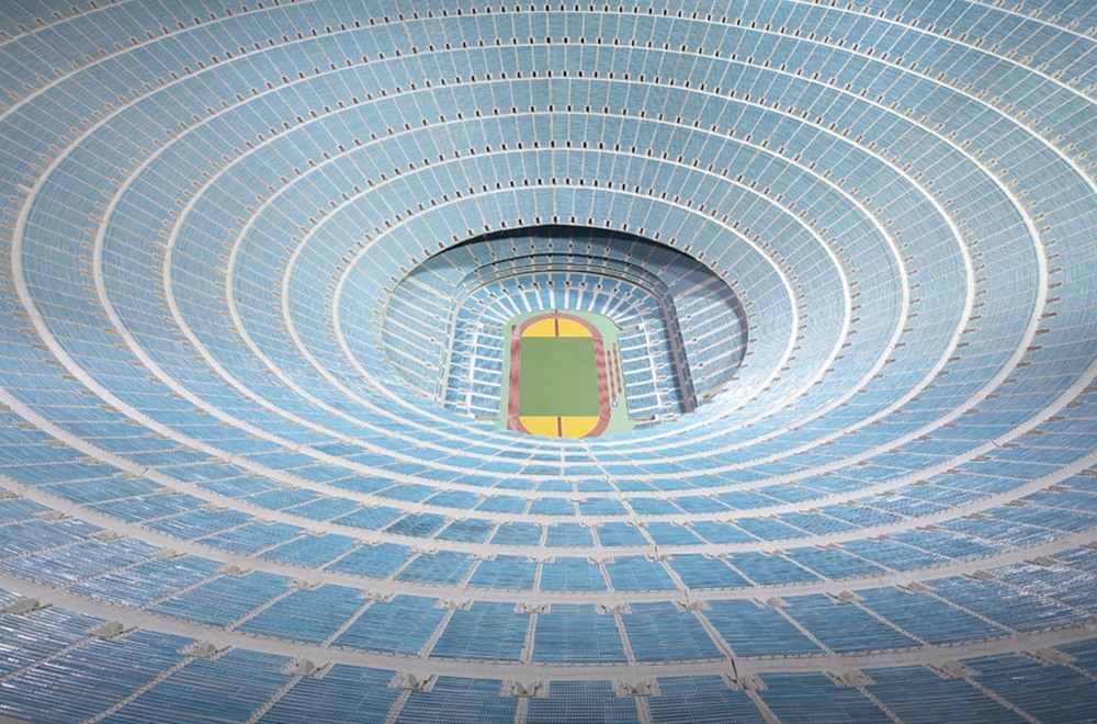 Archillect ID 372456