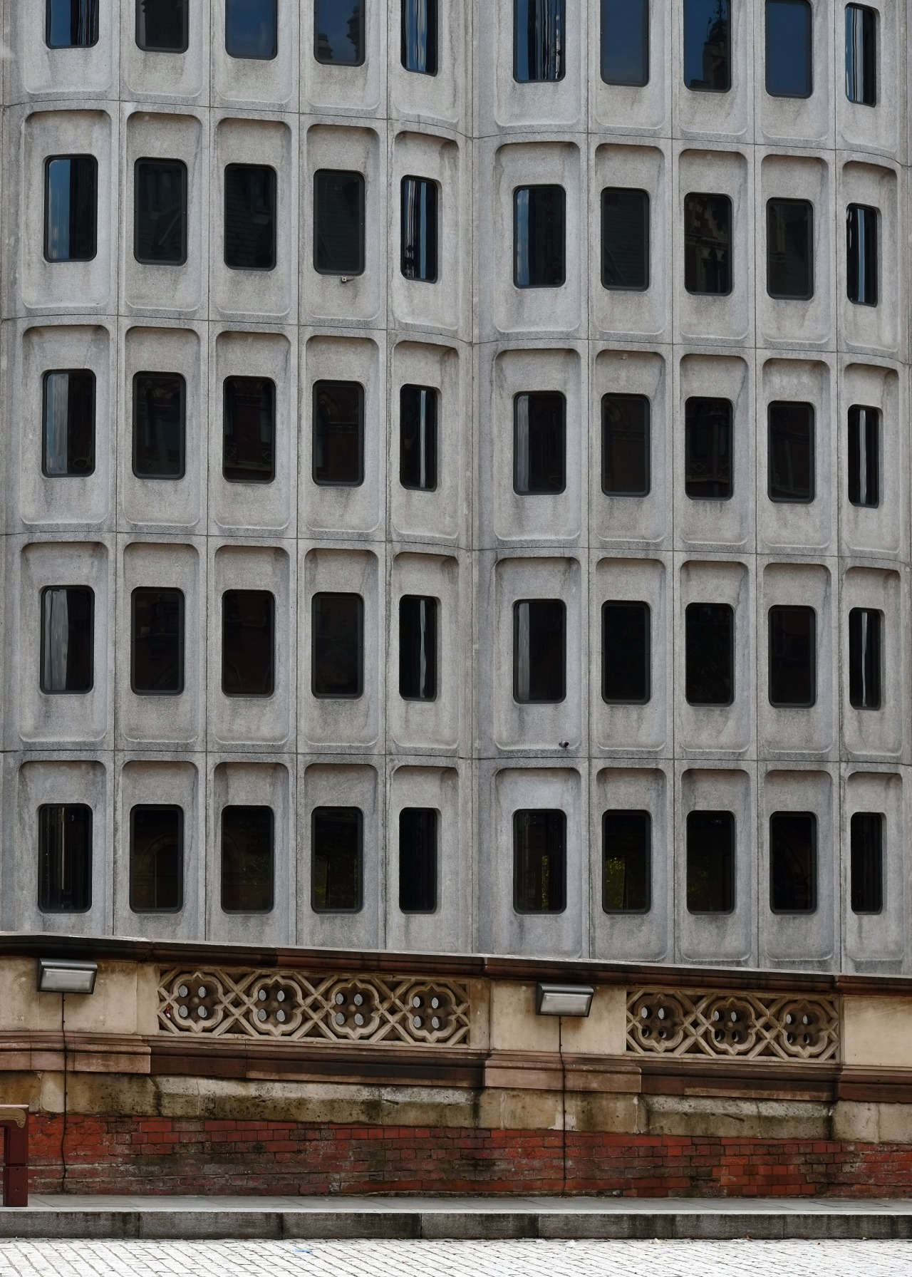 Archillect ID 372490