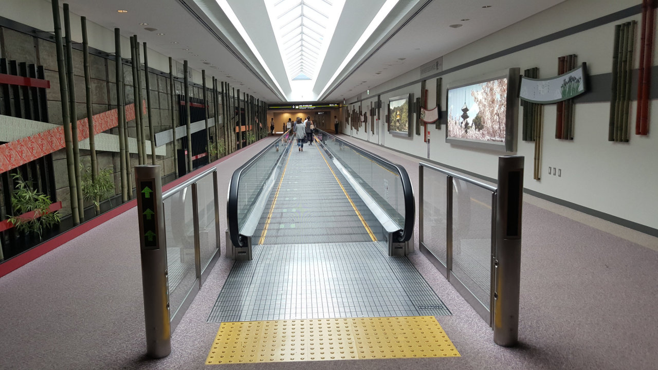 Archillect ID 372553