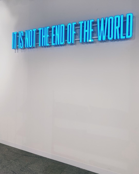 Archillect ID 372598