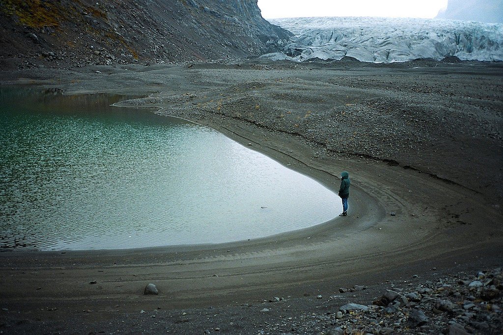 Archillect ID 372600