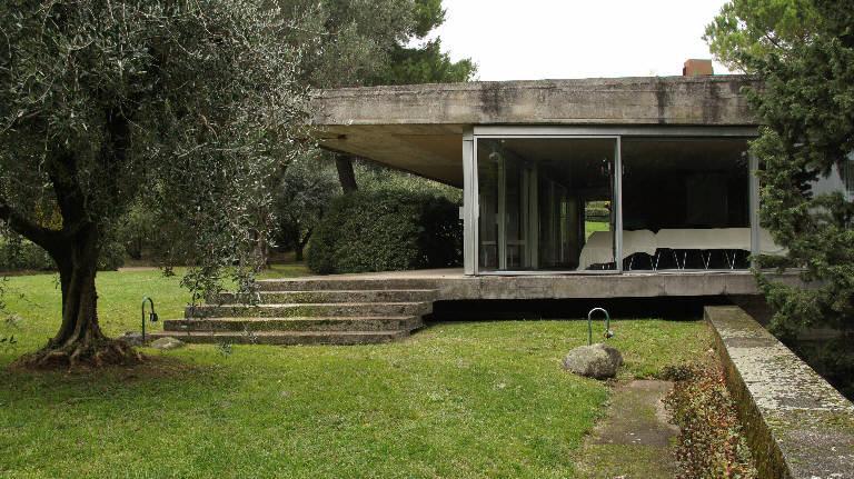 Archillect ID 372661