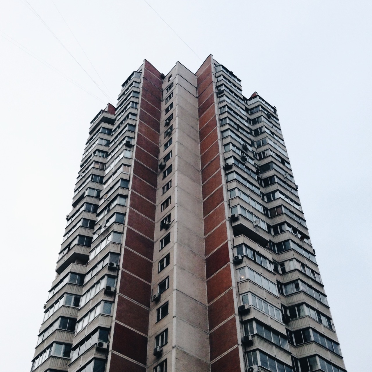 Archillect ID 372794