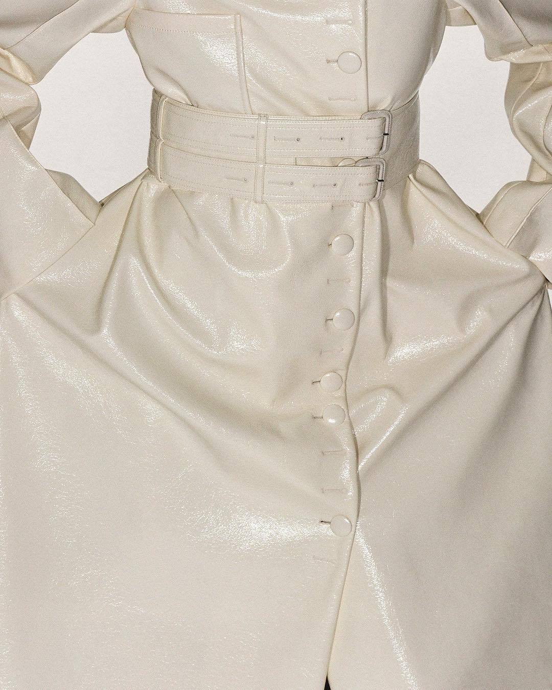 Archillect ID 372872