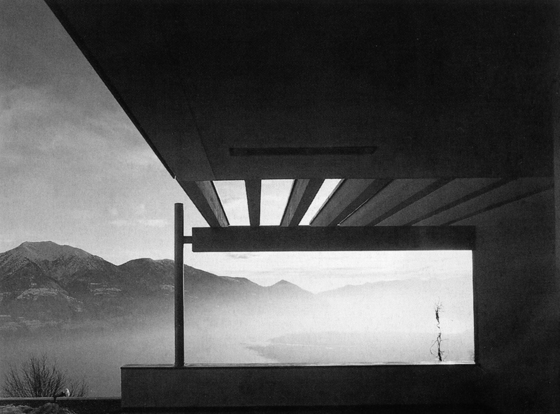 Archillect ID 372882