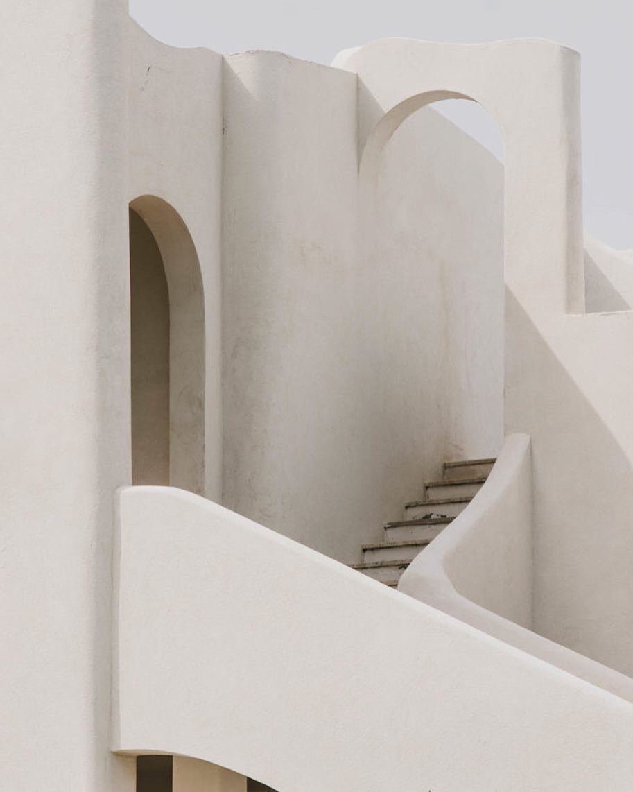 Archillect ID 372964