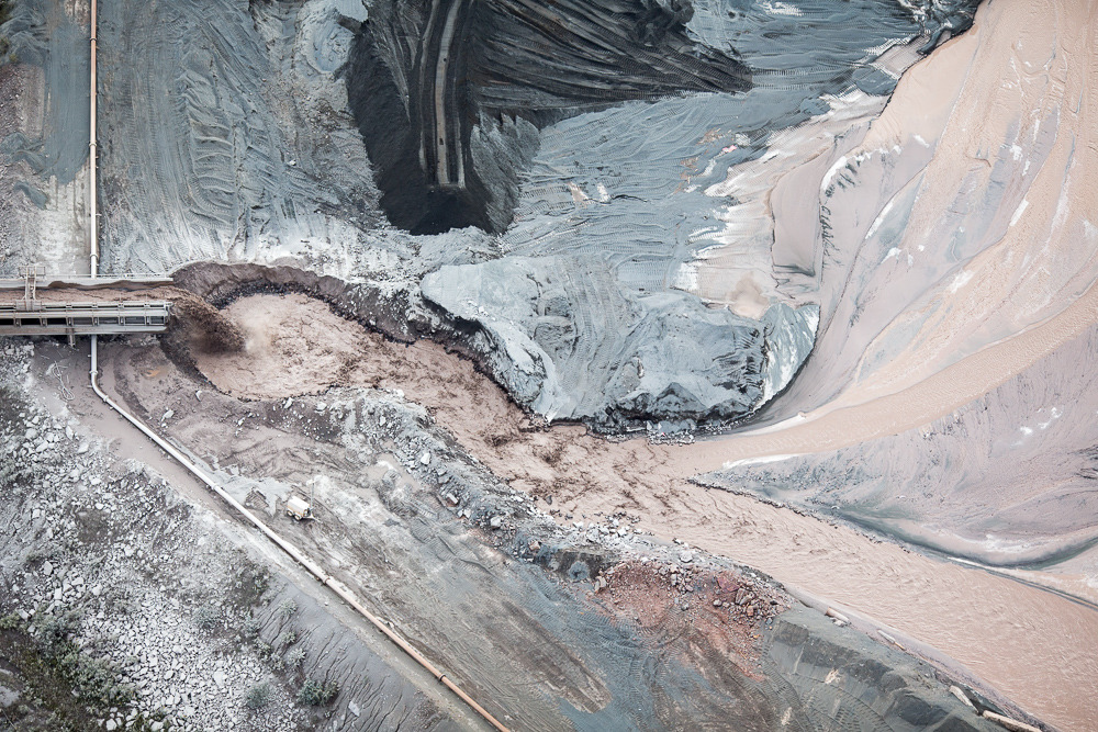 Archillect ID 372997